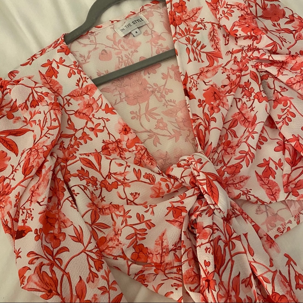 Lorna Luxe “Practically Perfect”Porcelain Rose Top - Picture 5 of 9